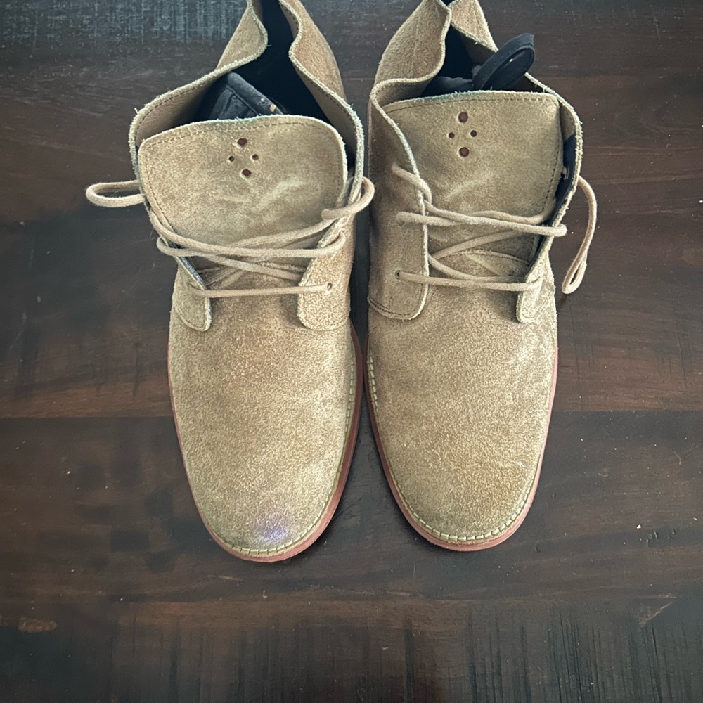 Cole Haan Men's tan Suede Chukka Boots